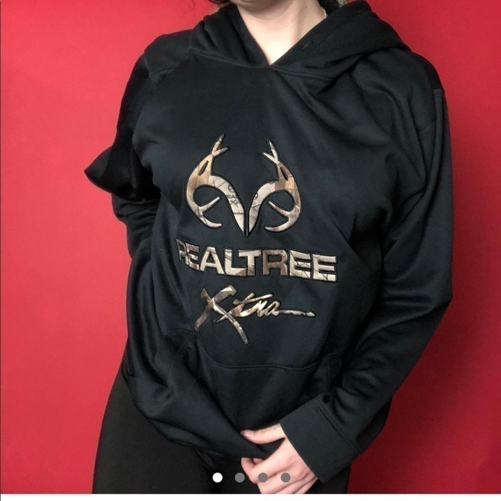 Authentic realtree hunting hoodie💚🖤​​​​​​​​​​​​​​​​​​​​​​​​​​